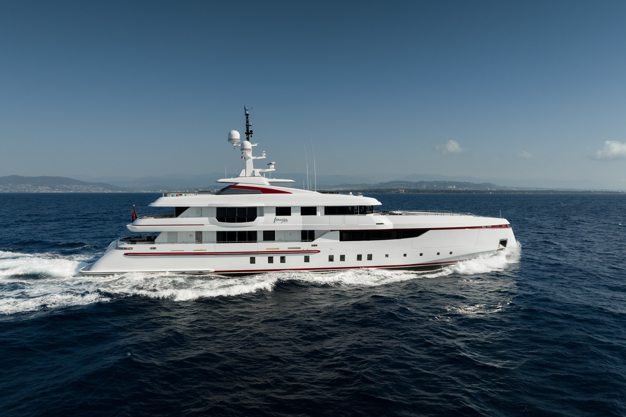 FOREVER YOU YACHT FOR CHARTER | FRASER